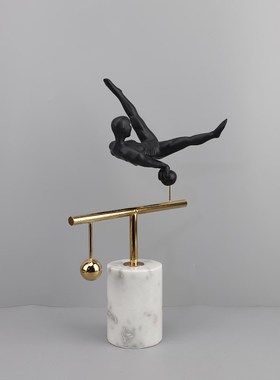 欧式轻奢抽象大理石单杠运动员人B物摆件客厅玄关电视柜家居装饰