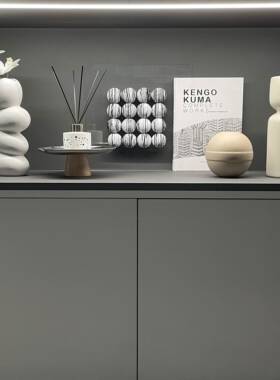 样板间简约现代软装饰品摆件仿真花香薰托盘玄关电视柜组合ZH3674