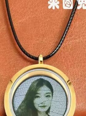 照片定制情侣生日礼物送女友叶叶雕吊坠情人节闺蜜雕刻创意礼品树