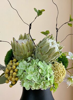 高档帝王花绿色绣球花束仿真花
