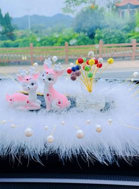 镶钻款一路平安鹿汽车摆件女神款中控台车载高档车内装饰汽车装饰