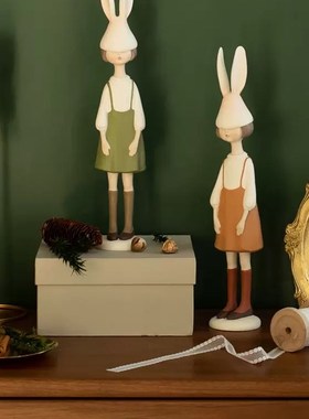 轻奢创意女孩摆件礼品客厅电视柜玄关办公桌装饰品结婚乔迁礼物