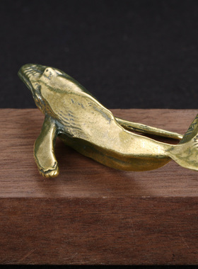 纯黄铜复古法手工匠作旧典藏国风艺术摆件飞天鲲鹏小鲸鱼茶宠文玩