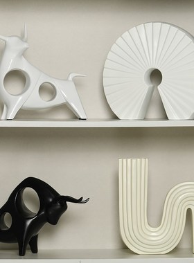 奶油轻奢创意小众客厅书房酒柜办公室装饰品摆件家居饰品样板间