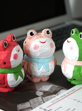 彩色青蛙手工木雕小摆件卡通公仔可爱木质雕刻治愈系书桌装饰品
