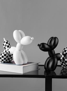 现代软装高级感小众棋盘格气球狗摆件轻奢客厅玄关家居桌面装饰品