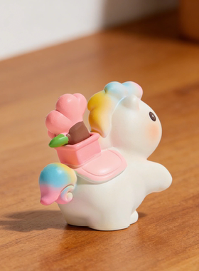 「马上有钱花」马年吉祥物摆件