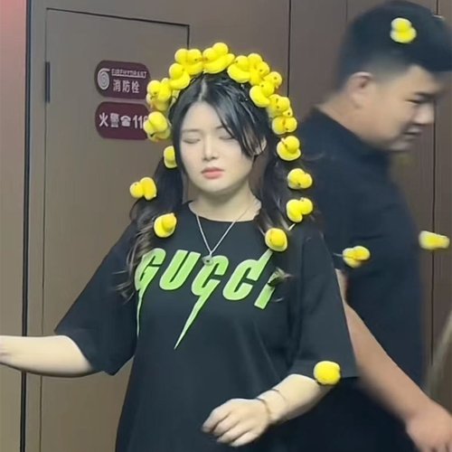 【输了台球赢回一窝鸭子】台球鸭子发夹立体小黄鸭发夹装萌小发饰 - 图1