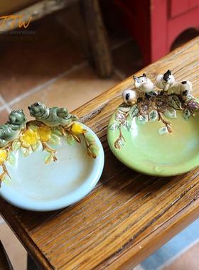 家居饰品兔子陶瓷烟灰缸桌面装饰盘子干果盘小装饰动物果盘皂托