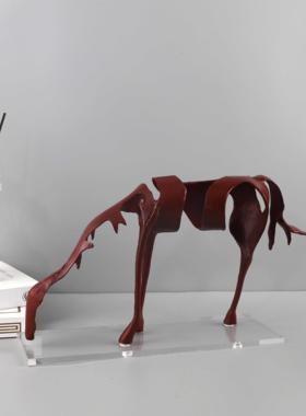 现代简约几何抽象金属马动物雕塑摆件客厅玄关书房酒店家居装饰品