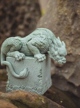 中式国潮禅意摆件盘龙青石柱家居桌面茶宠摆设鱼缸造景景观装饰品