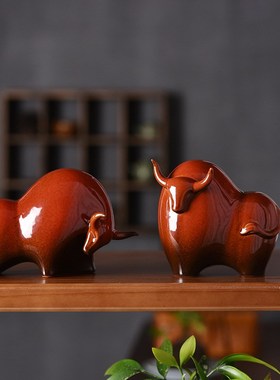 创意牛气冲天陶瓷红色牛摆件中式家居客厅招财装饰吉祥物酒柜摆设