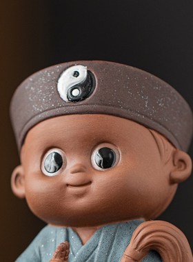 国风可爱小道士摆件紫砂小道长法师手办禅意家居博古架桌面装饰品