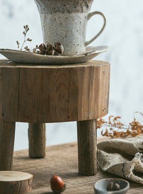 润家家居现货包邮小圆凳裂纹小凳子摆件木质工艺品摄影摆拍道具