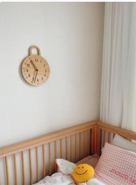 ins韩版家居实木静音钟墙壁挂钟简约数字时钟民宿床头台钟装饰钟