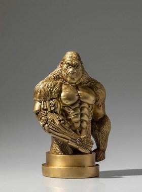 《力霸金刚》黄铜摆件大猩猩工艺品酒柜办公Q室桌面博古架装饰品