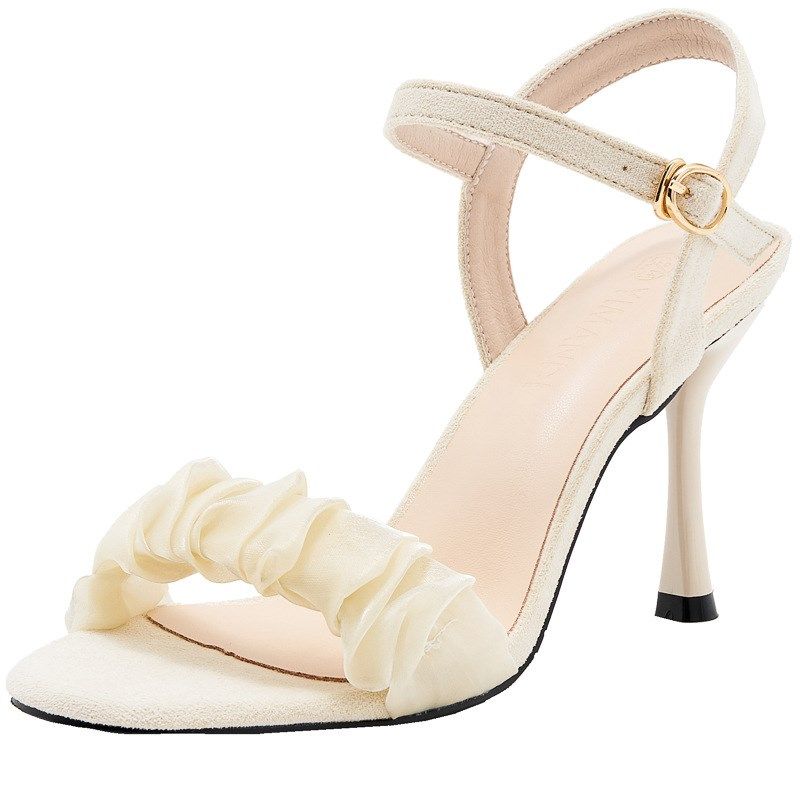 夏季41-44加大码细高跟加肥加宽一字扣露趾猫跟女31小码丝带凉鞋,淘宝优惠券,粉丝福利购,淘宝优惠卷