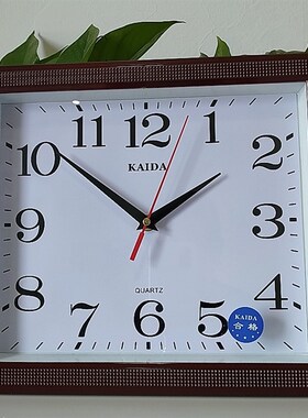 新款时尚时钟表静音客厅卧室w家用跳秒墙钟现代简约石英钟方形挂