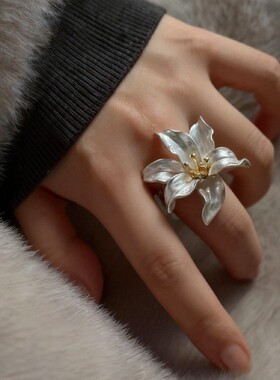 甜美高档白色花朵开口戒指女