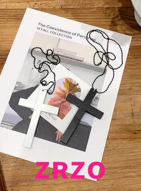 ZRZO木质黑白十字架吊坠