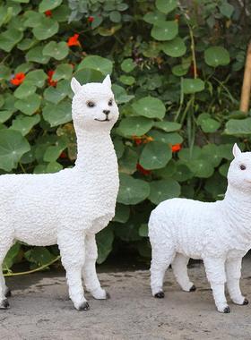 户外仿真羊驼树脂 雕塑园林草坪公园装饰品 景观卡通动物创意摆件