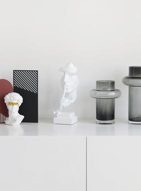 高级感轻奢摆件酒柜样板间客厅电视整体橱柜高档艺术摆设现代软装