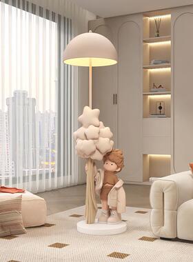 采购产品高端男孩客厅装饰，大型落地灯，乔迁礼物，卧室儿童房间