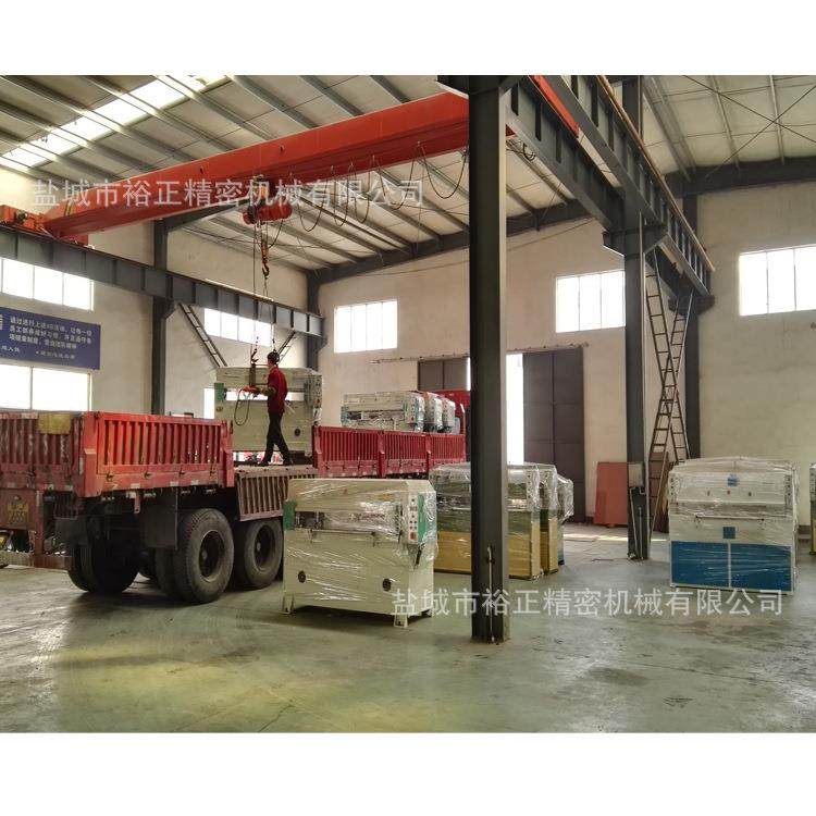 精密四柱裁断机油压模切机下料机冲床 液压皮革冲切机裁断机,淘宝优惠券,粉丝福利购,淘宝优惠卷