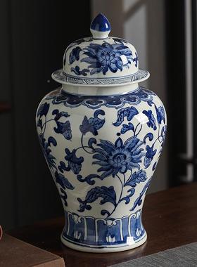 仿20220625古镇手绘瓷青花瓷景德陶花瓶 花鸟将罐茶军叶盖罐 家居