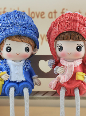 七夕送女生的吊脚娃娃摆台装饰品拍照网K红客厅电视柜树脂创意摆