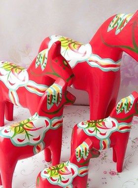 北欧原木彩绘 瑞典达p拉木马木质创意招财红马家居装饰品客厅摆件