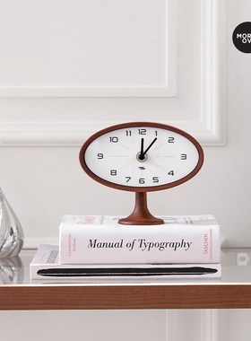 moreover橄榄复古桌面钟客厅卧室玄关实木摆件台式轻奢家居装饰品