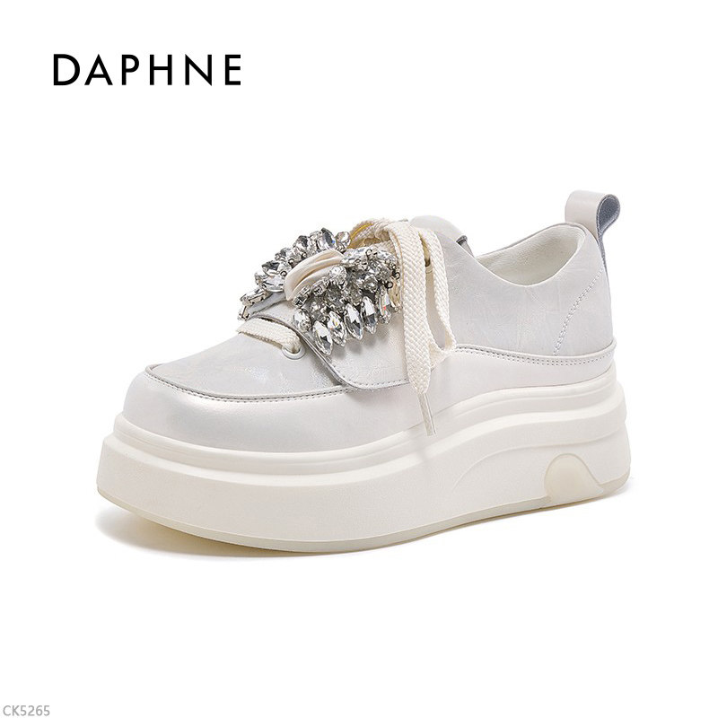 Daphne/达芙妮女鞋休闲板鞋2026春季新款时尚水钻百搭增高小白鞋,淘宝优惠券,粉丝福利购,淘宝优惠卷