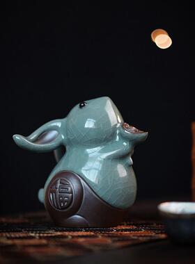 创意陶瓷兔饰品为家庭客厅和办公室装饰兔生肖动物年动物年礼品定