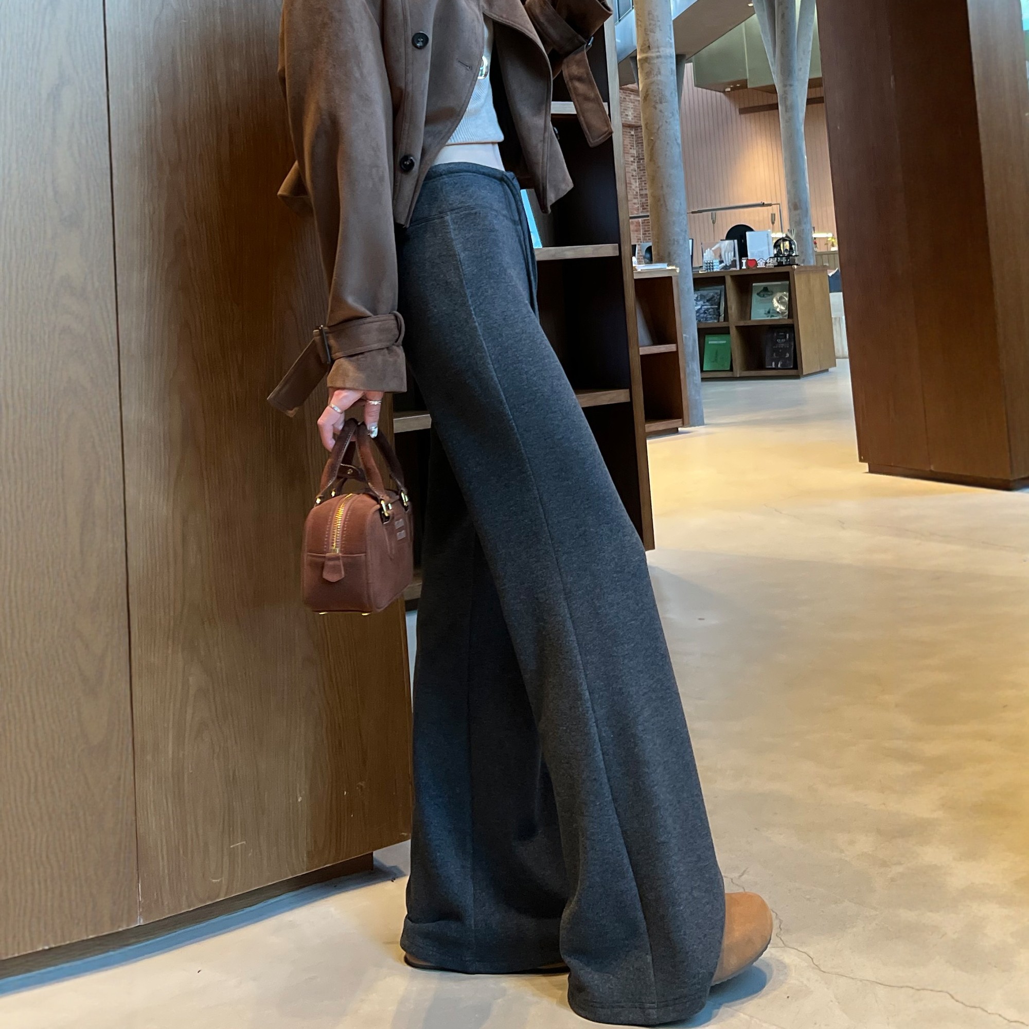 黑灰色羊毛微喇裤女lulu秋冬高腰垂感加绒运动窄版瑜伽阔腿糯米裤,淘宝优惠券,粉丝福利购,淘宝优惠卷