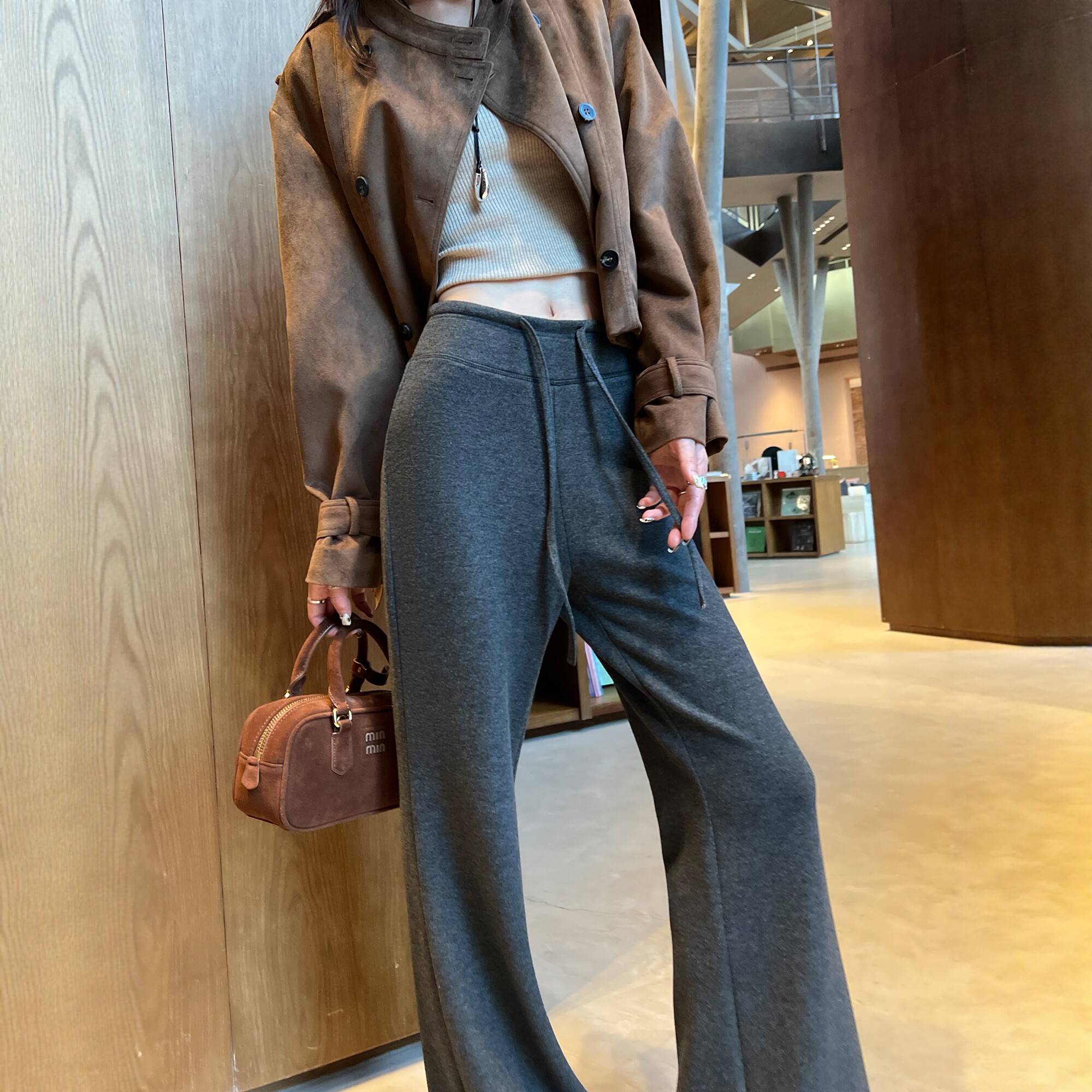 黑灰色羊毛微喇裤女lulu秋冬高腰垂感加绒运动窄版瑜伽阔腿糯米裤,淘宝优惠券,粉丝福利购,淘宝优惠卷