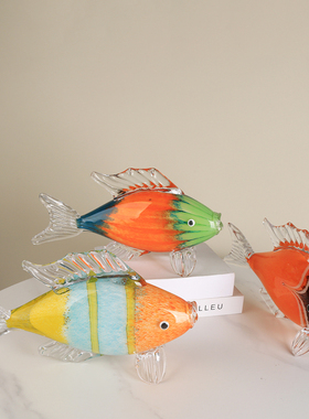 轻奢琉璃热带鱼动物摆件招财客厅样板房玄关桌面装饰年年有余送礼