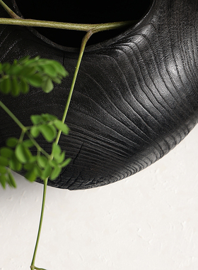 侘寂风纯手工大花瓶黑色炭化木质大漆花器茶空间民宿高级感摆件