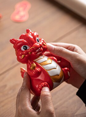 创意国潮生肖招财卡通龙客厅办公室装饰品桌面小摆件茶具配件茶宠