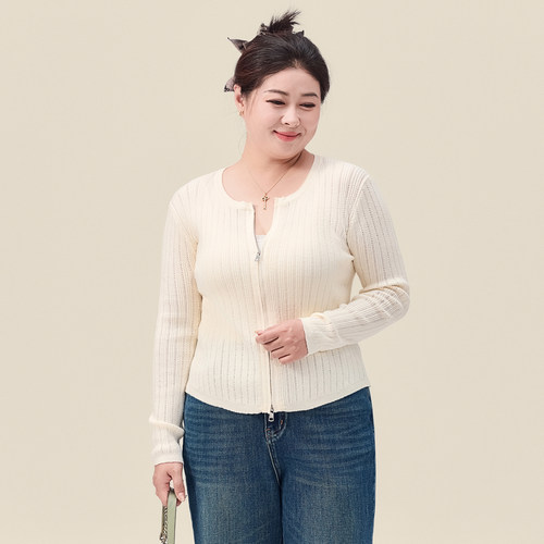 迅町秋季新款2025秋季修身女士微胖大码羊毛针织圆领开衫显瘦穿搭 - 图2