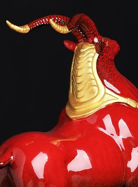 东方泥土《领头羊》陶瓷羊工艺品摆件办公室家居乔迁新居开业礼品