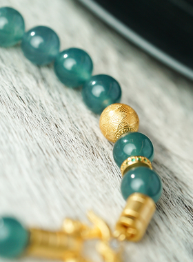 许多福 望舒 明星同款天然A货8mm翡翠银OT扣手链