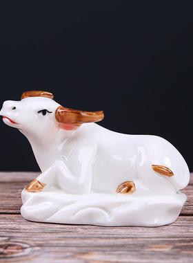 陶瓷牛摆件十二生肖客厅桌面玄关卧室家居饰品牛的吉祥物摆设卧牛