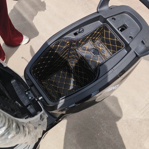 电摩春风极核AE5i/AE5IPRO坐桶垫改装新款座桶内衬减震储物箱配件 - 图0