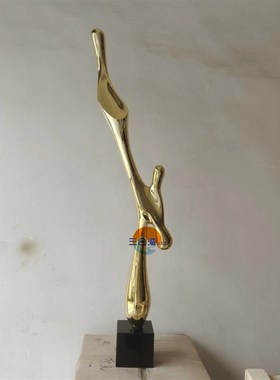 现代轻奢简约电镀水滴玻璃钢样板房家居抽象金色创意雕塑玄关摆件