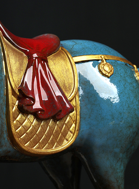 东方泥土《将军马》陶瓷马摆件客厅酒柜办公室桌面装饰工艺品礼品