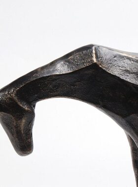 抽象雕塑摆件铸铁金属人物客厅博古架电视柜软装新中式样板房摆设