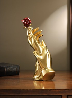 现代简约手持玫瑰摆件家居电视柜酒柜客厅玄玫瑰关工艺Z品软装饰