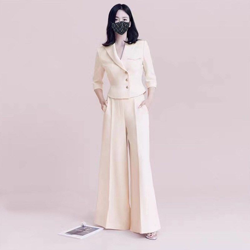 西装女职业款两件套修身时尚显瘦气质百搭浅色春夏款小西服阔腿裤,淘宝优惠券,粉丝福利购,淘宝优惠卷