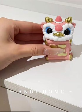 粉色舞狮小摆件寓意好物入户门玄关招财摆件办公室桌面喜庆装饰品